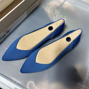 Rothy’s The Point in Blue Size 8 with box
